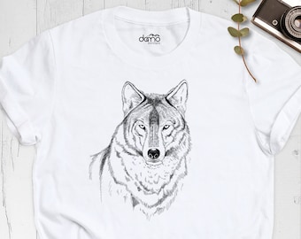 Wolf Vintage Shirt, Wild Animal Shirt, Wolf Graphic Shirt, Wolf Design Shirt, Animal Lover Shirt, Wildlife Shirt, Wolf Hunting Shirt