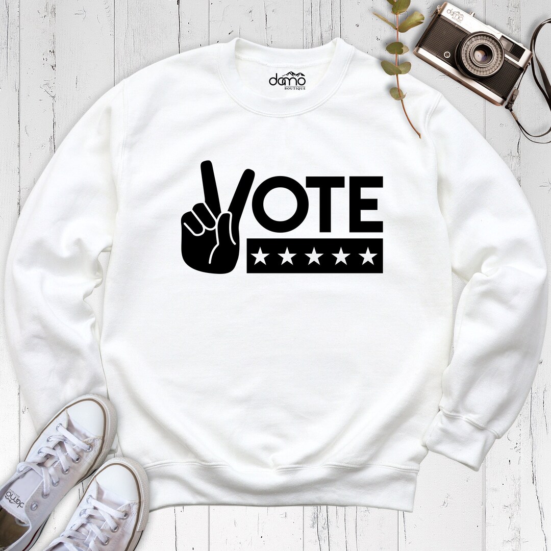 I am a voter sweatshirt 2025