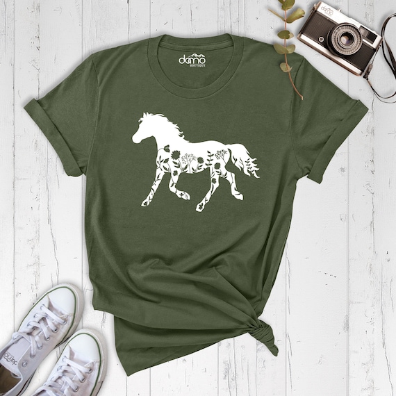 Floral Horse Shirt, Horse Lover Shirt, Country Shirt, Animal Lover Shirt, Floral Shirt, Horse Lady Shirt, Horse Shirt, Farmgirl Shirt
