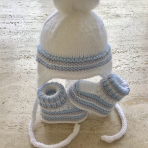 Instant Download Knitting Pattern Baby Hat And Booties - Unisex Makes Four Sizes