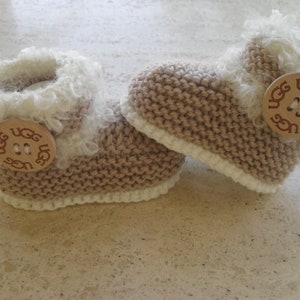 Instant download knitting pattern baby booties unisex - makes three sizes 0-3 3-6 6-9 months