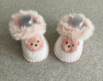 Knitting Pattern Baby Teddy Slippers - Quick And Easy - Makes Three Sizes