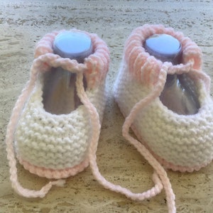 Instant download knitting  pattern baby booties, girl shoes quick and easy makes three sizes