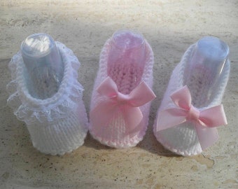 Instant download knitting pattern baby booties, ballet slippers - super quick and easy makes three sizes