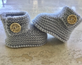 Instant download knitting pattern baby booties unisex - quick and easy - makes three sizes