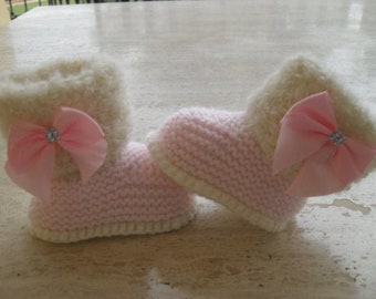 Instant download knitting pattern baby girl booties/boots  - quick and easy - makes three sizes