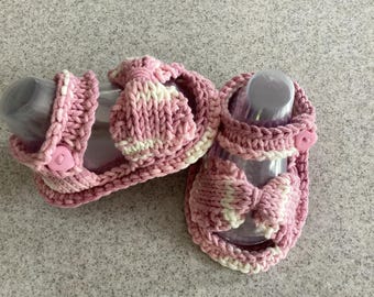 Knitting Pattern Baby Girl Sandal - Pattern Makes 3 Sizes