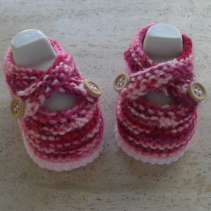 Instant download knitting  pattern baby girl shoes/booties quick and easy makes three sizes
