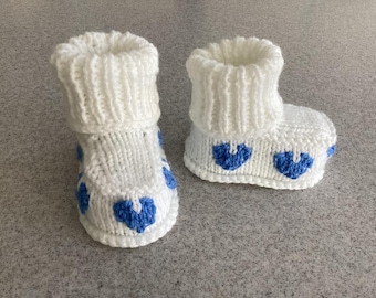 Knitting Pattern Baby Booties - Unisex - Pattern Makes · Sizes