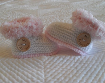 Instant download knitting pattern baby girl booties - quick easy - makes three sizes of booties