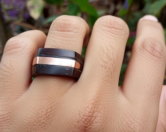 Ręcznie robiony pierścień z miedzi i skorupy kokosa | Rustykalna biżuteria unisex