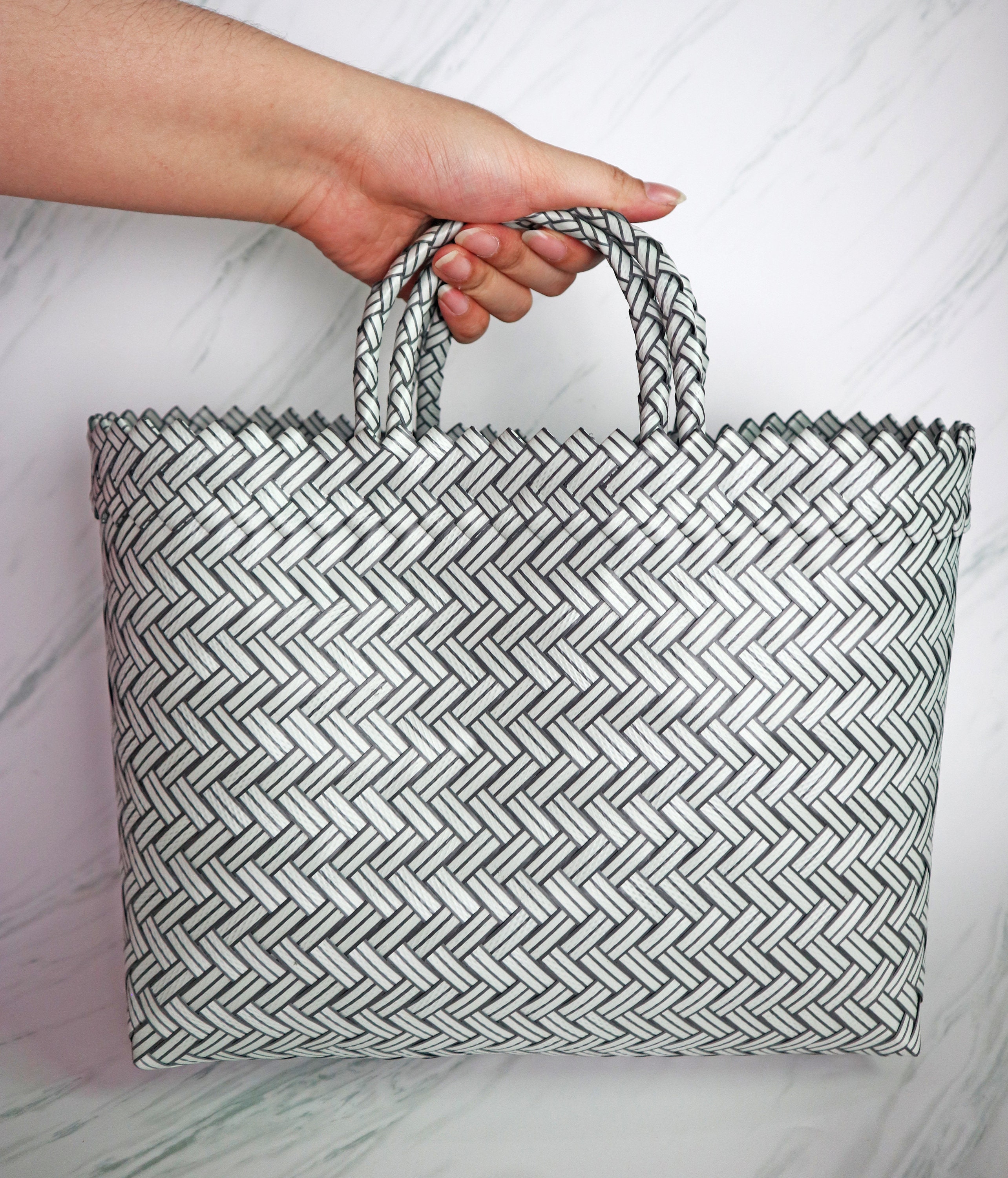 Hand Woven Plastic Tote Bag / Plastic Beach Bag Picnic Basket Etsy