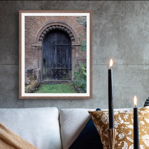 Impression de photographie de porte en bois - Impression d'art mural Architecture Angleterre - mur de la galerie - décoration murale jardin anglais - souvenir de voyage - Noël