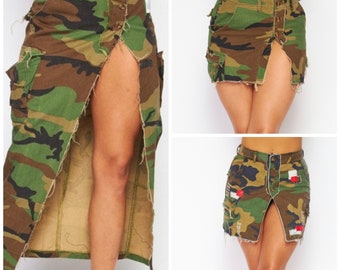 Women's CAMOUFLAGE SLIT FRONT Cargo Skirt