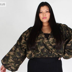 Plus women army fatigue cropped top