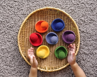 Bols de nidification arc-en-ciel avec boules, jouet de tri de couleurs Montessori, ensemble de tri arc-en-ciel Montessori, cadeau de baby shower, cadeau de nouveau-né