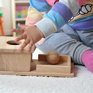 Montessori Object Permanence Box: Wooden Ball Drop Toy image 4