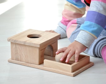 Montessori Object Permanence Box, Montessori Toys, Wooden Ball Drop, Montessori Materials, Wooden Infant Toy, Educational Toy, Preschool