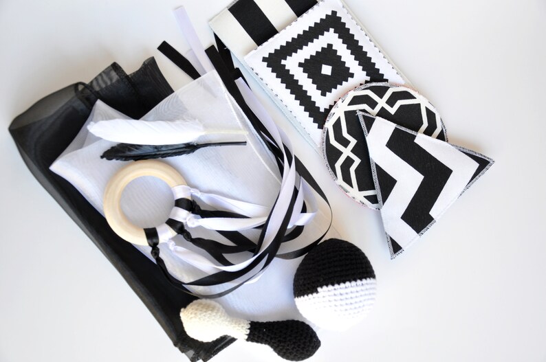 Newborn Baby Sensory Box Newborn Baby Sensory Flashcards Etsy