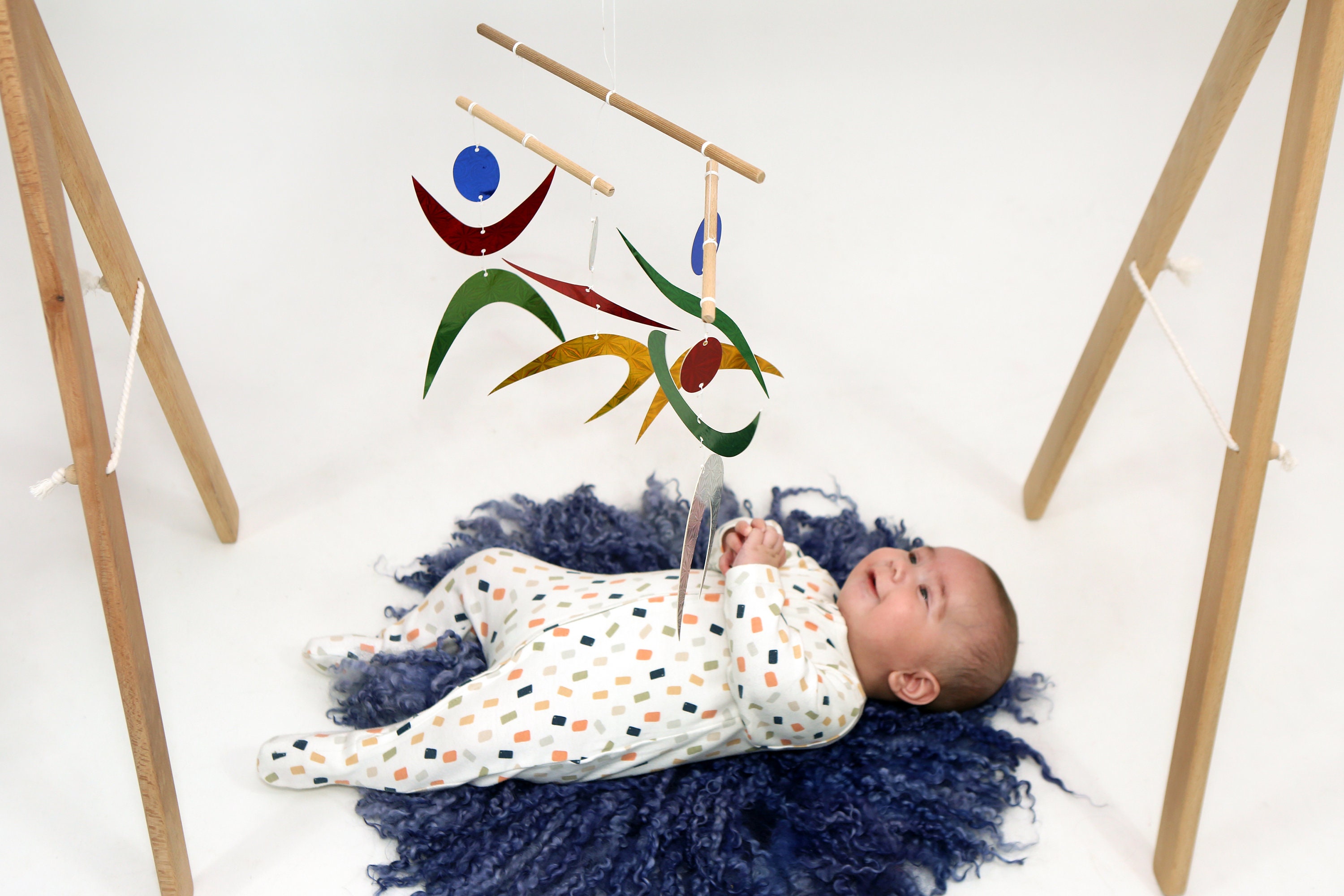 Montessori suspension bébé mobile Munari gobbi - Matériel
