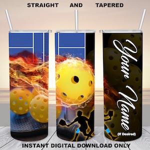 Puede incluir: Un diseño de descarga digital para un vaso de 20 oz. con un jugador de pickleball con un fondo de fuego y pelotas de pickleball. El diseño está disponible en estilos recto y cónico. El texto "Your Name (if desired)" está incluido en el estilo cónico.