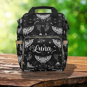 Schwarze Motte Goth Windel Rucksack, Celestial Witchy Babyparty Geschenkidee, isolierter Reise Flaschenkühler, Boho Moms Dads Neue Eltern