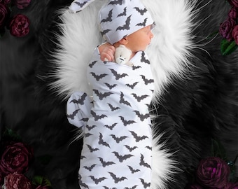 Spooky Bats Swaddle Blanket, Pastel Goth Baby Swaddle, Witchy Bat Blanket + Headband or Hat, Bow