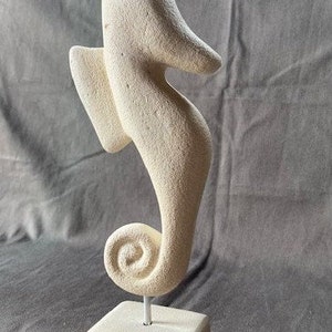 Hippocampe marin sculpture bois couleur naturelle et blanc décoration  ethnique décorations soprammobile artiginal : : Cuisine et Maison