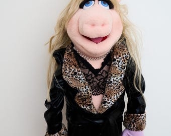 Full Size Miss Piggy Replica Muppet Puppet | The Muppets | Kermit The Frog