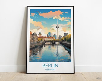 Pode incluir: Um pôster emoldurado com uma ilustração colorida do horizonte de Berlim, apresentando a icônica Torre de Televisão e um rio que reflete a paisagem urbana. O pôster diz "BERLIM ALEMANHA".