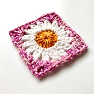 Granny Square Crochet Pattern | Easy Crochet Patterns | Granny Square Crochet Pattern For Crochet Blanket
