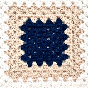 Crochet Pattern Granny Square | Easy Crochet Patterns | Blue Granny Square For Crochet Blanket Or Baby Blanket Pattern | Crochet Gift
