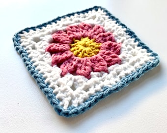 Pink Flower Crochet Pattern | Crochet Patterns | Learn To Crochet Daisy Flower Square For Crochet Beginners