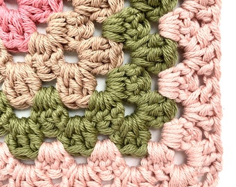 Crochet Pattern Pink Granny Square | Easy Crochet Patterns | Granny Square Pattern For Crochet Blanket Or Crochet Bag