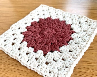 Flower Crochet Pattern | Learn To Crochet Easy Crochet Patterns | Purple Flower Granny Square For Flower Granny Square Blanket