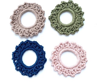 Patrón de scrunchie de encaje de crochet / Patrón de crochet / Puntadas de patrón de crochet para un crocheter principiante