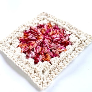 Beginner Crochet Pattern Granny Square | Easy Crochet Patterns | Beginner Crochet Blanket | Learn To Crochet Simple Pink Crochet Square