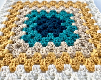 Granny Square Pattern | Crochet Granny Squares | Easy Crochet Pattern | Beginner Crochet Pattern For A Crochet Blanket