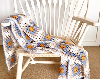 Granny Square Crochet Blanket Pattern Beginner Blue & White Easy Modern Throw | Crochet Blanket Granny Square | Crochet | Crochet Pattern