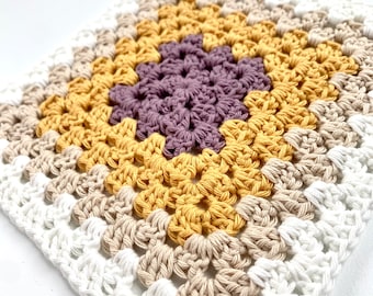 Granny Square Crochet Pattern | Easy Crochet Pattern | Crochet | Lavender Granny Square | Granny Square Blanket