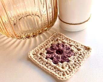 Lavender Daisy Crochet Pattern | Crochet Pattern | Learn To Crochet Flower Granny Square Pattern For Crochet Beginners