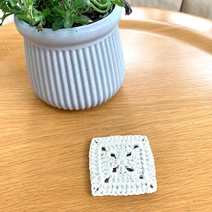 Granny Square Crochet Mug Rug Pattern | Crochet Pattern | Learn To Crochet Coaster For Crochet Beginner