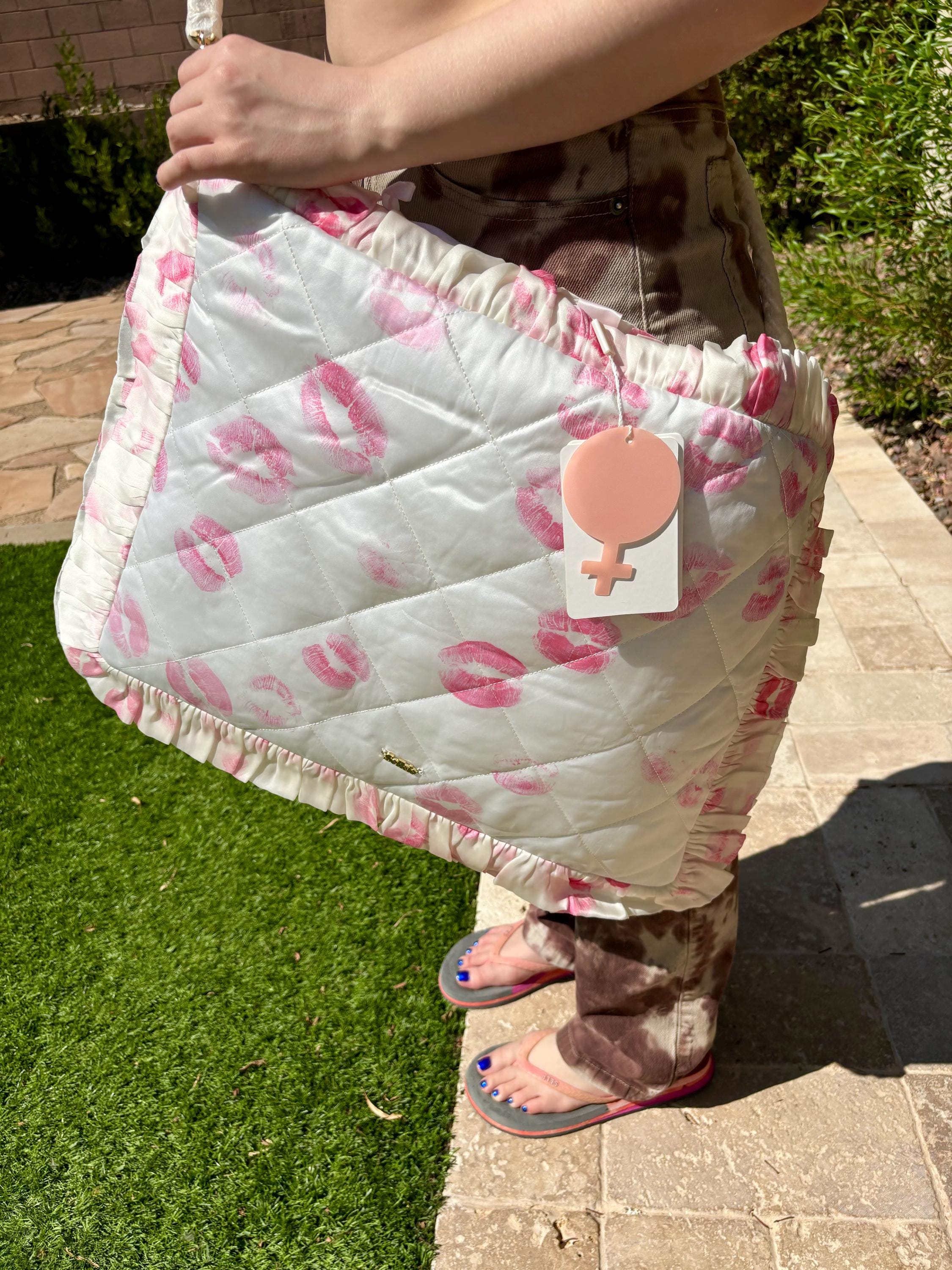 Selkie Quilted Kiss Mark Pattern Pillow Case Bag Purse Pink