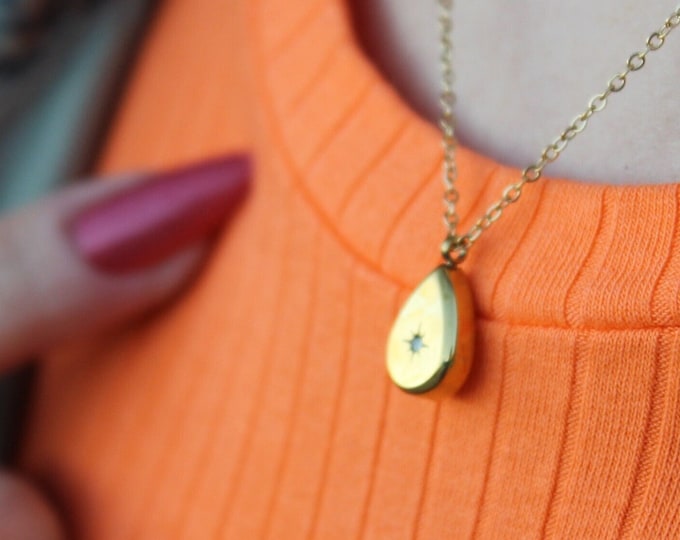 Gold Pendant Necklace, Women's Gold Necklace, 18K Gold Filled Women Necklace, Occasional Wearing Necklace, Gift for Mom