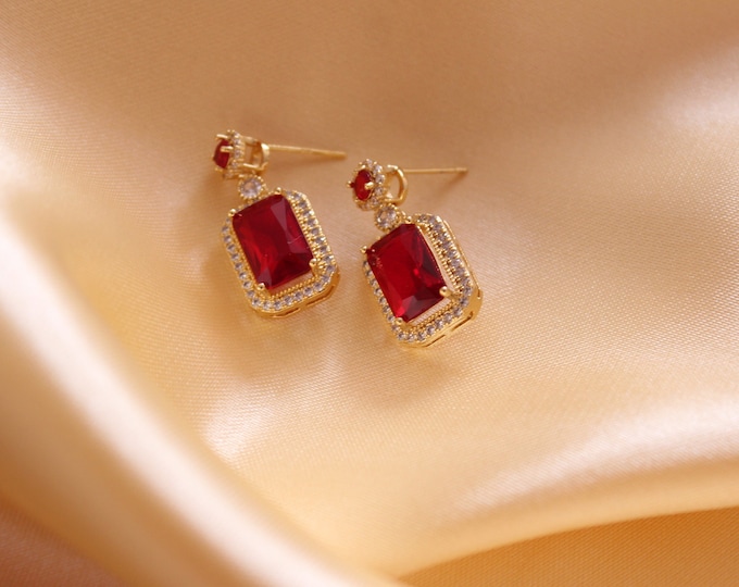 Luxury Red Zircon Earrings Jewelry, Gemstone Pendant, Handcrafted Jewelry, Gift for Her, Rings, Wedding and Engagement for Women's Jewelry