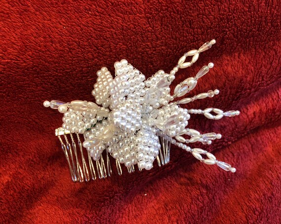 White Hair-comb - Etsy display picture 3