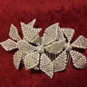 White Hair-Comb