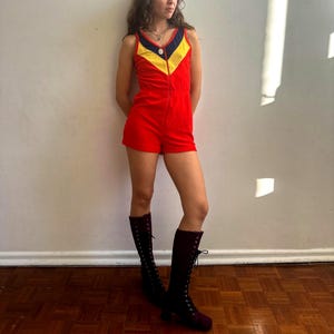 Vintage 1960s 1970s terry towelling red romper / one piece / sleeveless / summer / mini shorts / S-M