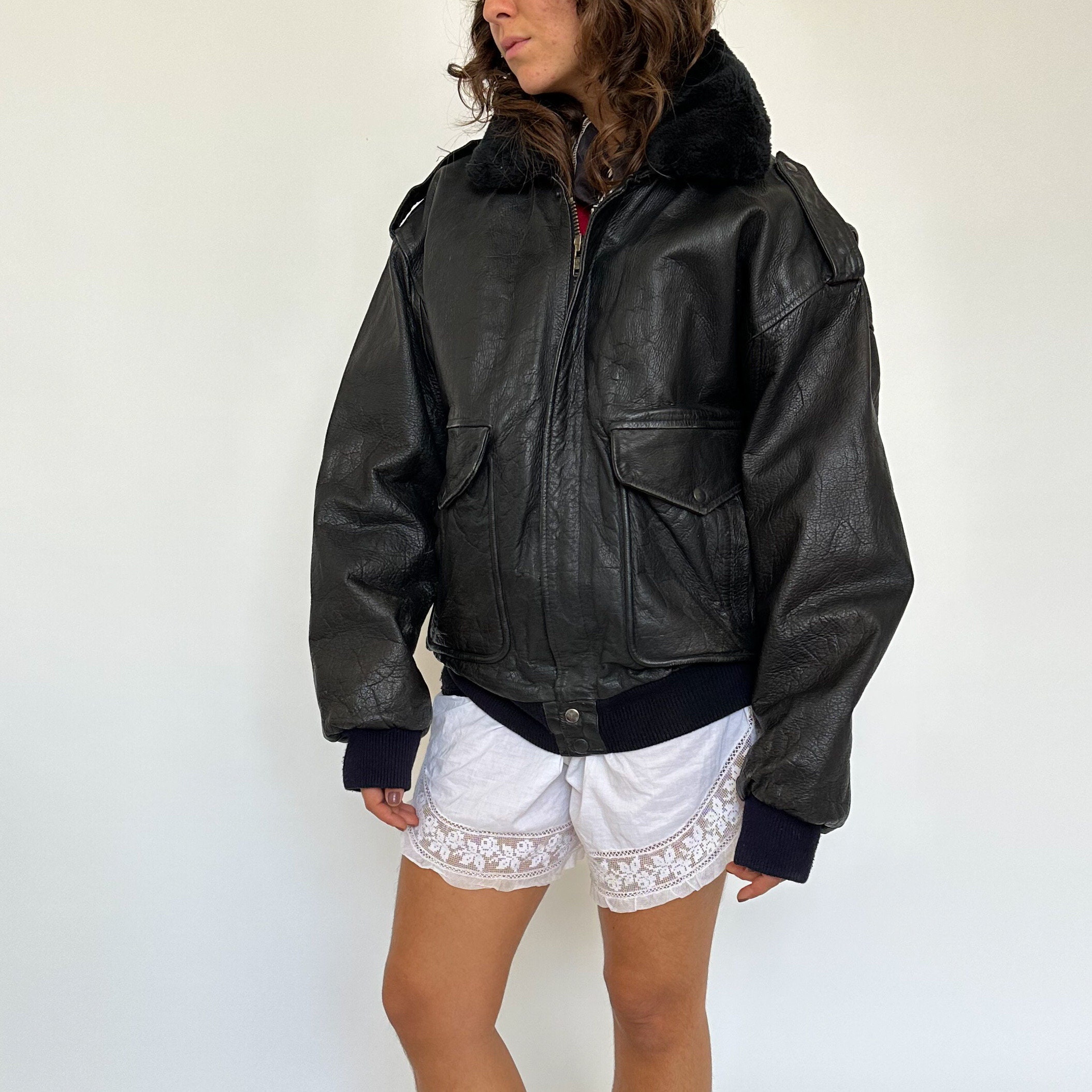 Vintage Leather Bomber Jacket / Faux Fur Collar / Black / Heavy / L-XL - Etsy Vintage Leather Bomber Jacket / Faux Fur Collar / Black / Heavy / L-XL - Etsy