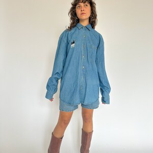 Vintage 1990s Denim button-up shirt / cow patch / Western / Farm / Cowboy / Button up denim shirt image 5